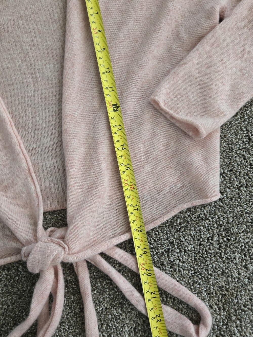 Reformation Pink 100% Cashmere Cropped V-Neck Tie Front Sweater XS - Picture 3 of 4